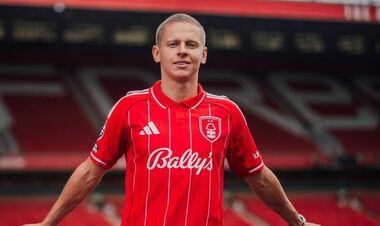 Аякс ухвалив важливе рішення щодо Зінченка