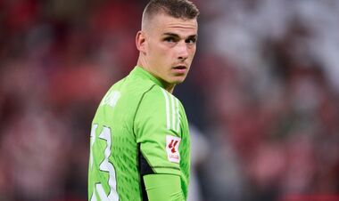 Воротар збірної України не вірить тренеру і не хоче грати за команду