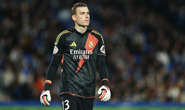 Манчестер Юнайтед та Челсі розраховують купити гравця збірної України