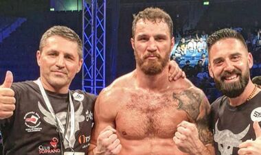 Боксер відправив Тайсона Ф'юрі до лікарні і тепер мріє про бій з ним