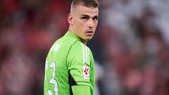 Воротар збірної України не вірить тренеру і не хоче грати за команду