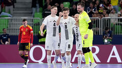 Підсумки шостого дня Євро: білорусь їде додому, шоу Бельгії та Словенії