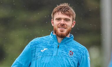 В Англии нашли украинца, который похож на Забарного. Цена вопроса – 40 млн