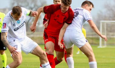 Кудрівка проводить товариський матч із клубом Сілекс. Стартові склади