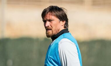 ВИДЕО. Усик вышел на поле в составе Полесья в товарищеском матче