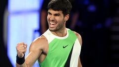 Алькарас вибив шосту ракетку та вперше вийшов у півфінал Australian Open