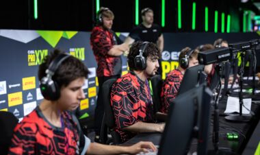 Украинцы проиграли россиянам в невероятной трехкартовой серии на EPL по CS2