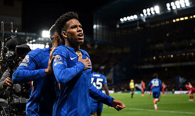 ВІДЕО. Як бразилець з Челсі, якому 18 років, забив Ліверпулю на 90+6-й