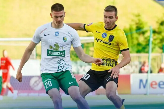 Центральный матч дня в УПЛ приостановлен из-за тревоги