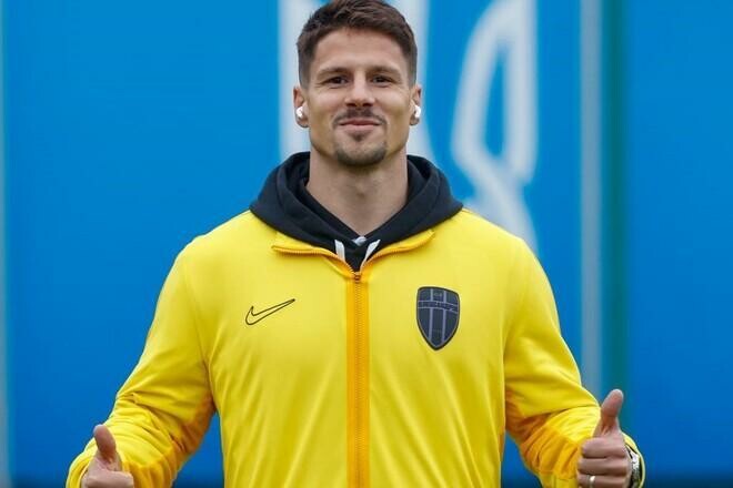 ВИДЕО. Эпичный автогол. Кампуш забил в свои ворота в игре с Карпатами