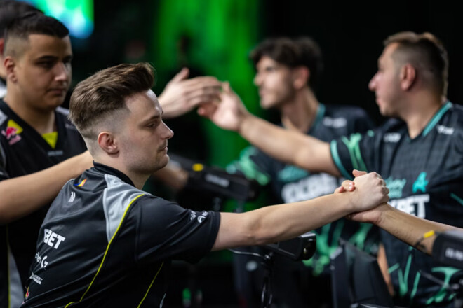 NAVI стартовали с победы над турецким составом на ESL Pro League