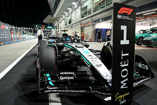 ВІДЕО. Як Расселл виграв поул та встановив рекорд кола в Сінгапурі