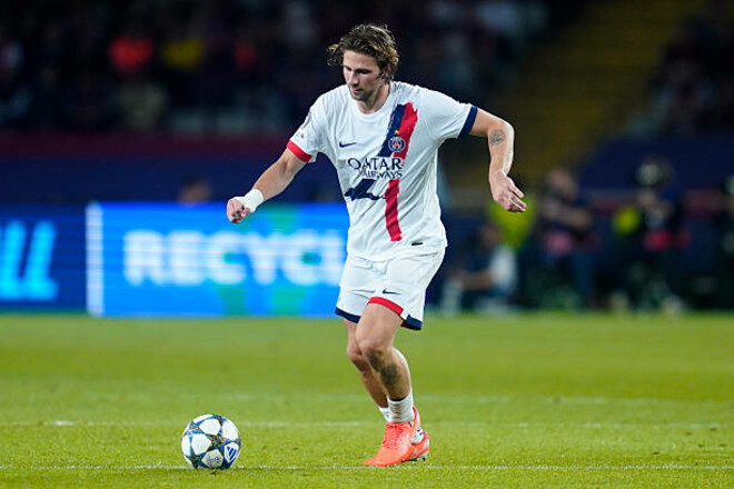 L'Équipe: У Забарного були великі проблеми в ПСЖ. Іллі допоміг Луїс Енріке