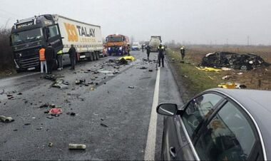 В ужасном ДТП по дороге на матч Лиги Европы погибло 7 фанатов ПАОКа