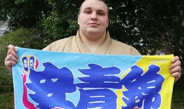 Йокодзуна КІСЕНОСАТО: Аонішікі має чітких суперників-здобичів та криптоніт