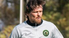 ВІДЕО. Ротань пояснює Усику, що потрібно робити після виходу на заміну