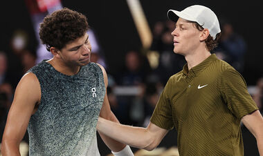 Синнер разобрался с седьмой ракеткой и вышел в полуфинал Australian Open