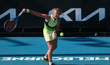 Юніори на Aus Open: поразка Бєлінської, Сушкова залишила парний турнір