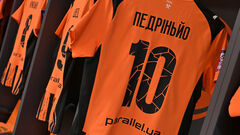 Педринью не сильнее условного Гуцуляка. Тогда зачем?