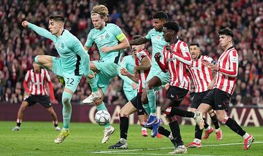 Камбек та п'ять голів. Атлетік втратив домашню перемогу та залишив ЛЧ