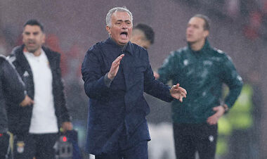 ФОТО. Лицо и эмоции Жозе Моуриньо на гол Трубина в ворота Реала