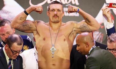 Олександр УСИК: «Він може нести тебе, щоб голову відрубати»