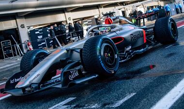 Технічні проблеми новачків та перевага Мерседес. Відеоогляд тестів Ф1