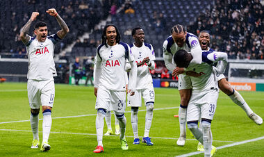 Айнтрахт – Тоттенхем – 0:2. Коло-Муані та Соланке. Відео голів, огляд матчу