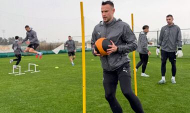 Заря проводит товарищеский матч с австрийским клубом Рапид Вена II