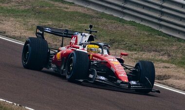 Хемілтон оголосив наступну ціль на предсезонні тести з Феррарі