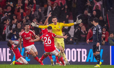 Известный украинский вратарь оценил действия Трубина и его реакцию на гол