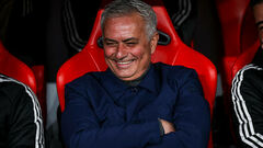 Жозе Моуринью уверен, что вратарю сборной Украины повезло