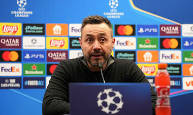 Экс-тренер Шахтера Де Дзерби может остаться без клуба