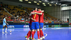 Чемпионат Европы: Испания уничтожила Бельгию, забив ей десять мячей