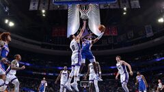 НБА. Гейм-винер Макси, Миннесота обыграла Оклахому, поражение Детройта