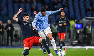 Дженоа уступил Лацио из-за гола на 90+8, Малиновский реализовал пенальти