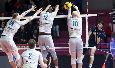 Команда украинца прервала серию поражений и возглавила таблицу А1 Лиги