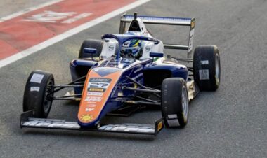 Український пілот завоював перший ряд на старті гонок Формули-4 у Дубаї
