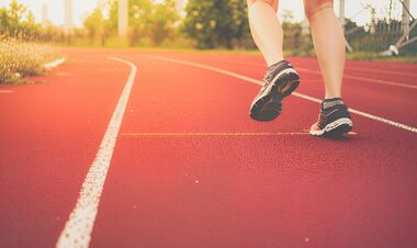 Трое европейских атлетов дисквалифицированы за участие в ставках