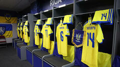 Обнародована стартовая пятерка Украины на игру с Францией