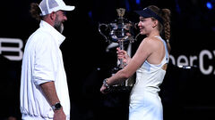 ФОТО. Український слід. Нагородження: Рибакіна отримала трофей Aus Open