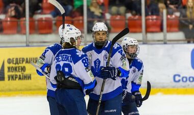 Чемпионат Украины уходит на паузу. Сокол – лидер + таблица