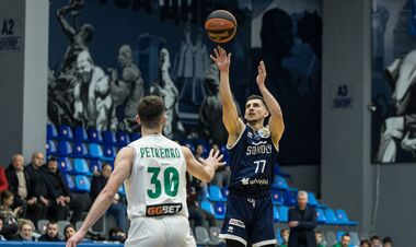 Дабл-дабл Хохоника и яркая игра Заплотинского. Соколы победили Запорожье