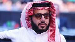 АЛЬ-ШЕЙХ: «Этого боксера мы звать не будем, пусть уходит на пенсию»