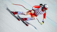 Гірські лижі. Перша перемога Блан на Кубку світу, Годжа зупинилась за нею