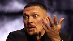 Що це було? Туркі Аль-Шейх звів на рингу Усика з двома росіянами