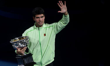 ФОТО. Работа завершена? Что написал Алькарас после чемпионства на Aus Open