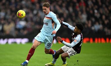 Ярмолюк помог Брентфорду в меньшинстве обыграть Астон Виллу