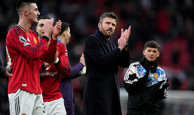 330. Божевільна серія МЮ в АПЛ триває