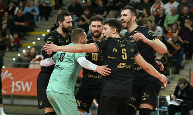 Проект с Семенюком прервал серию поражений и возглавил ПлюсЛигу